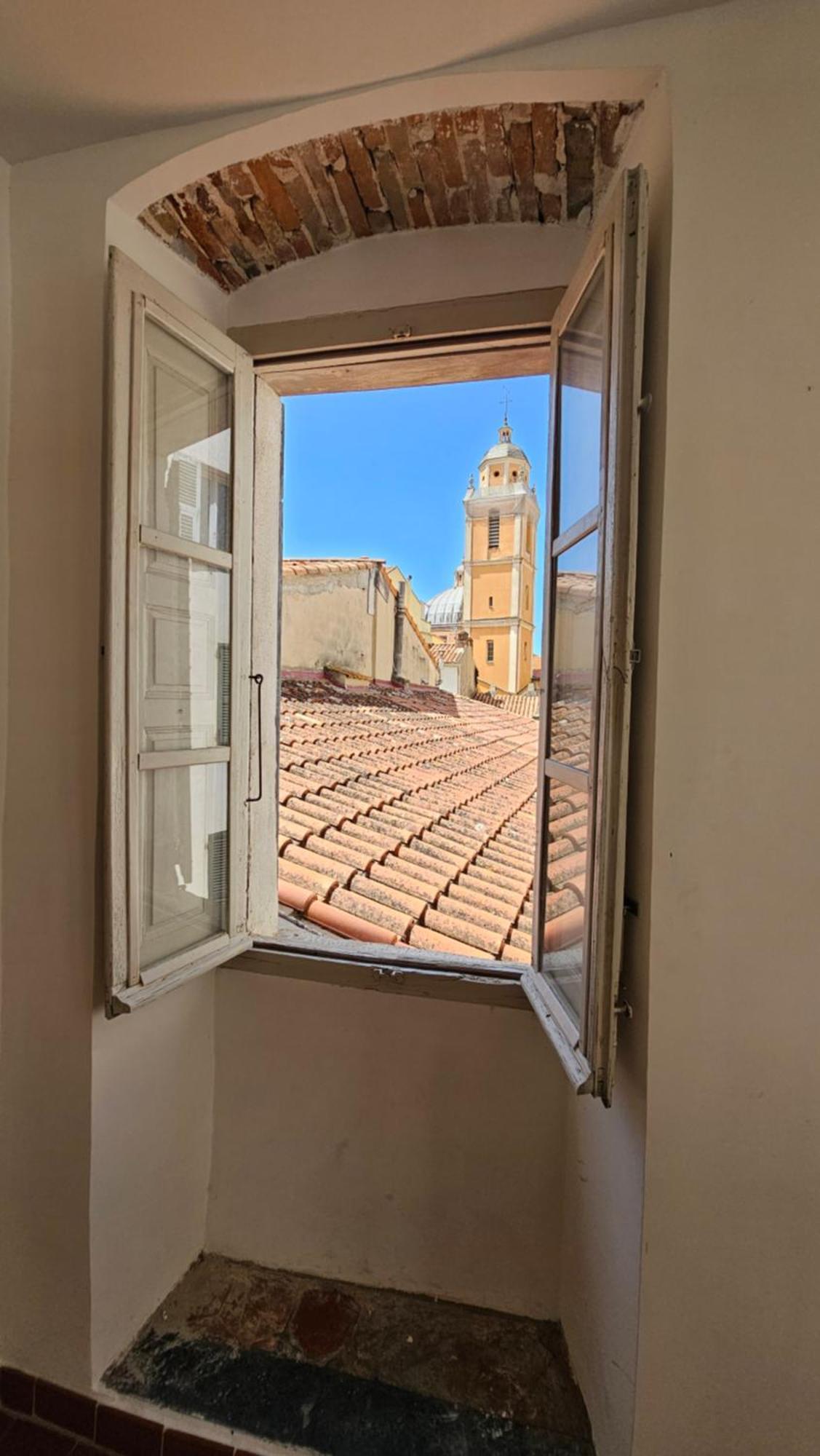 35m2 Fonctionnel Hyper-centre Ajaccio (Corsica)